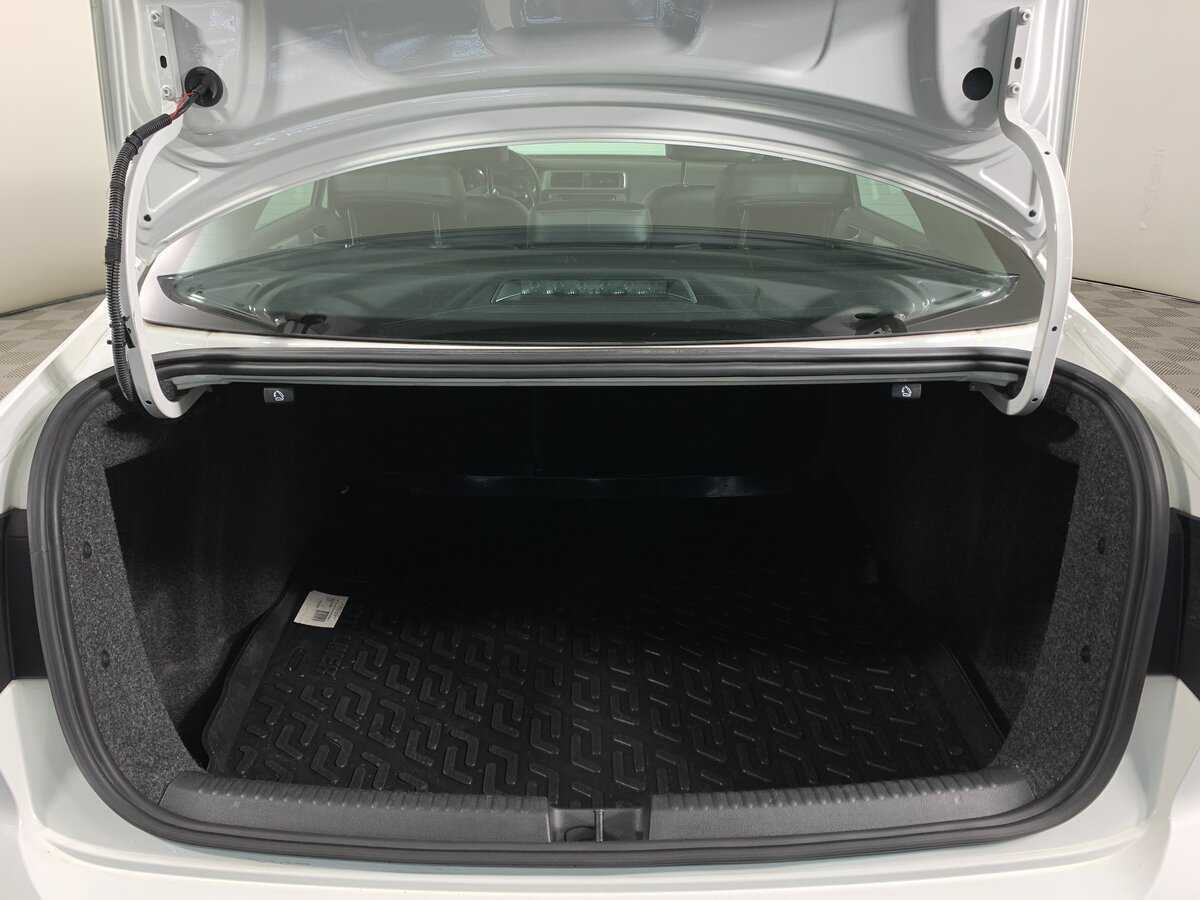 Volkswagen Jetta, 2017 Фото №19