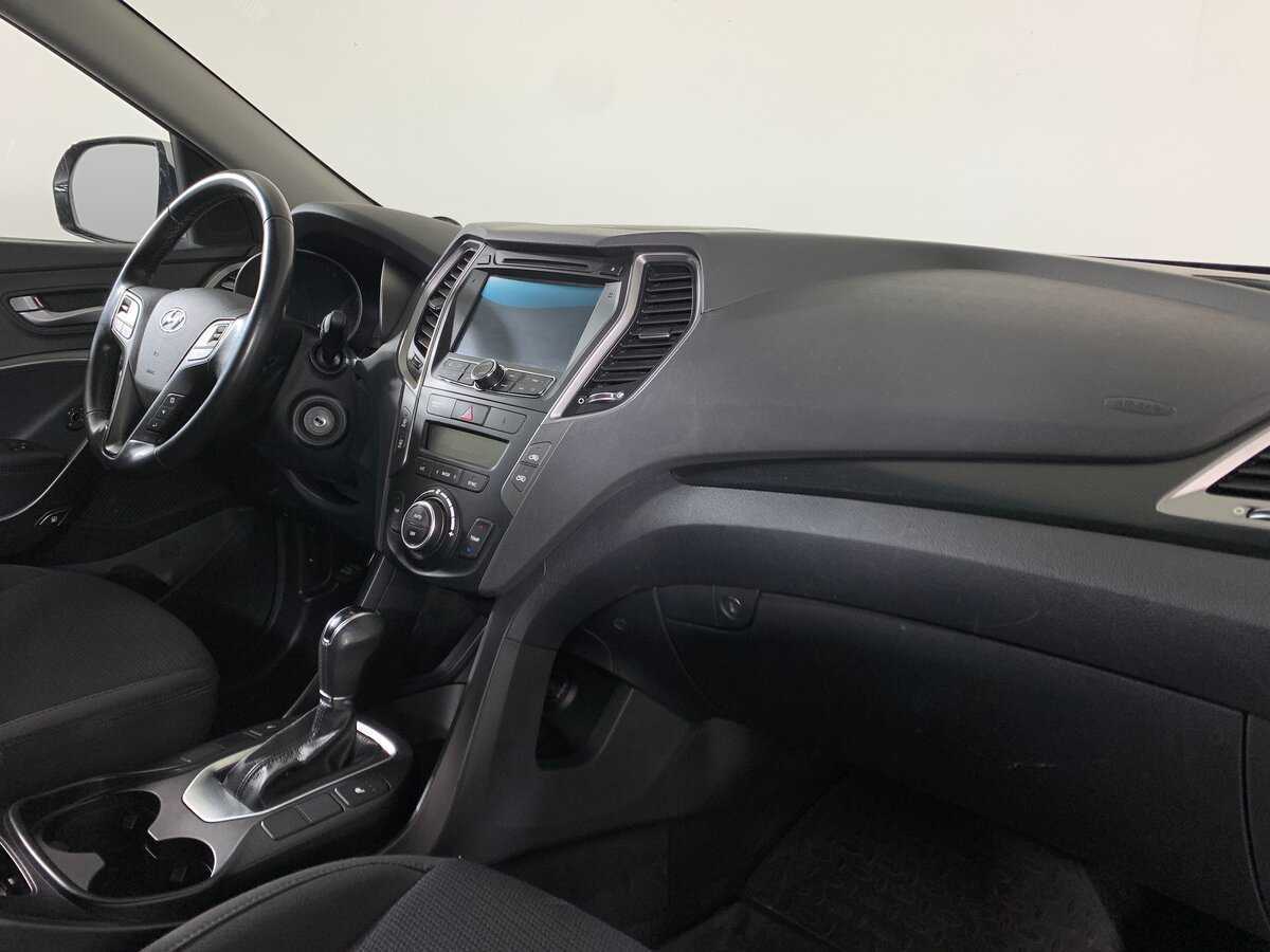 Hyundai Santa Fe, 2017 Фото №11