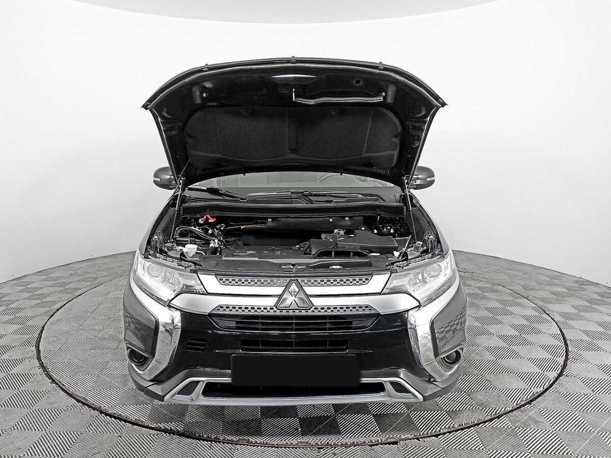 Mitsubishi Outlander, 2021 Фото №7