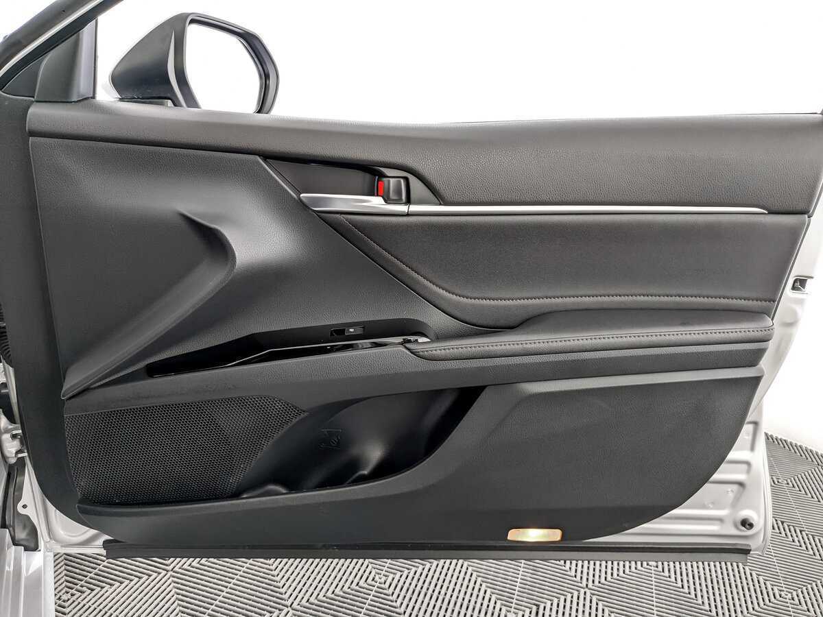 Toyota Camry, 2019 Фото №23