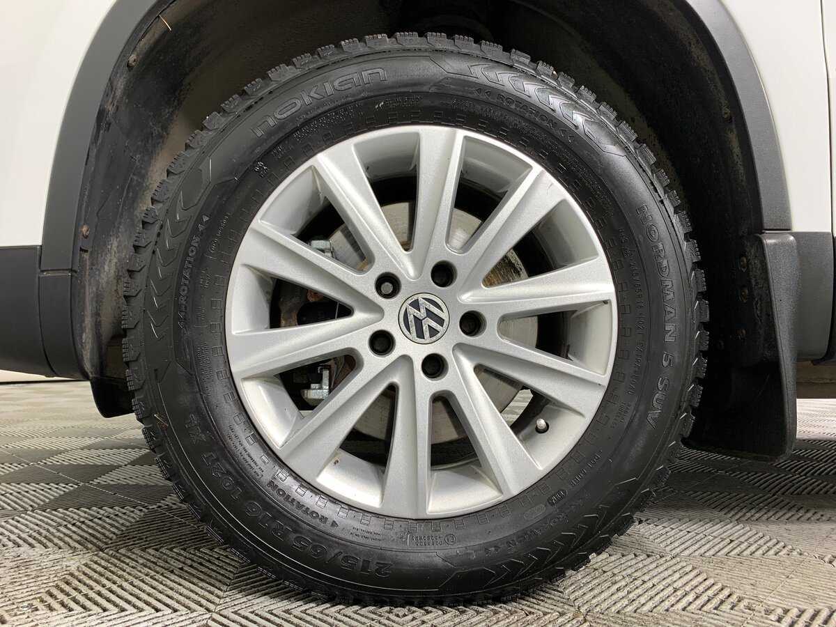 Volkswagen Tiguan, 2015 Фото №9