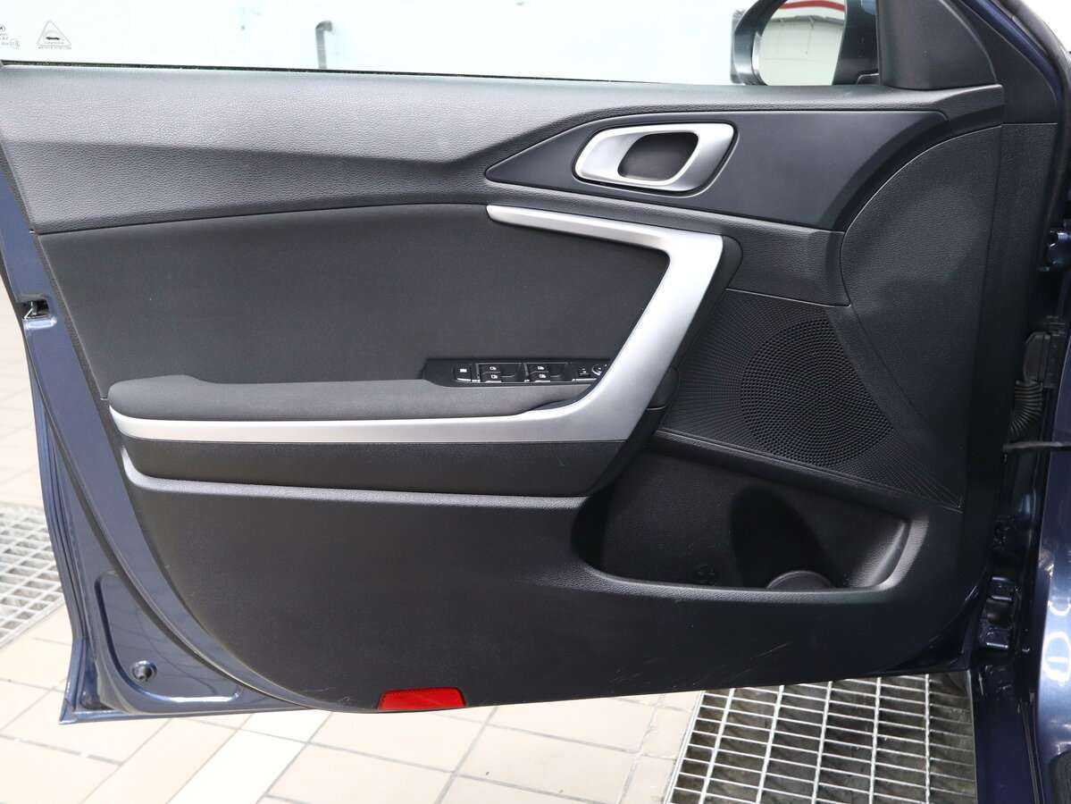 Kia Ceed, 2018 Фото №6