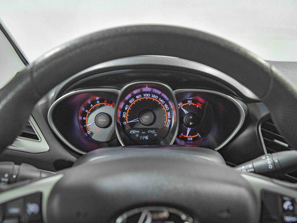 Lada (ВАЗ) Vesta, 2019 Фото №7