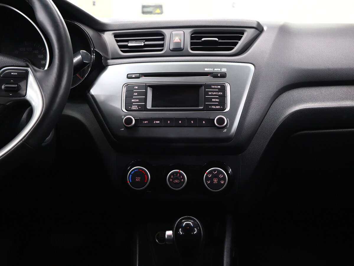 Kia Rio, 2015 Фото №17