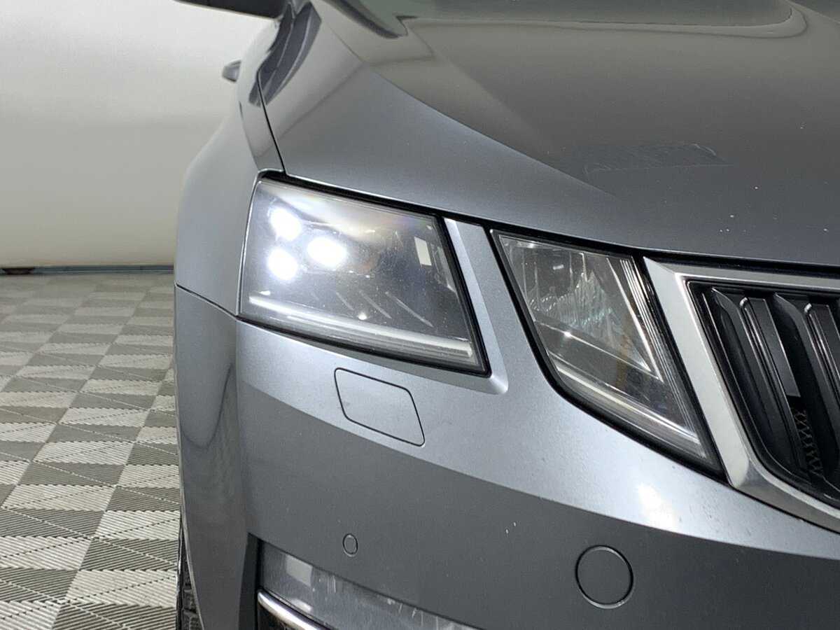 Skoda Octavia, 2018 Фото №10