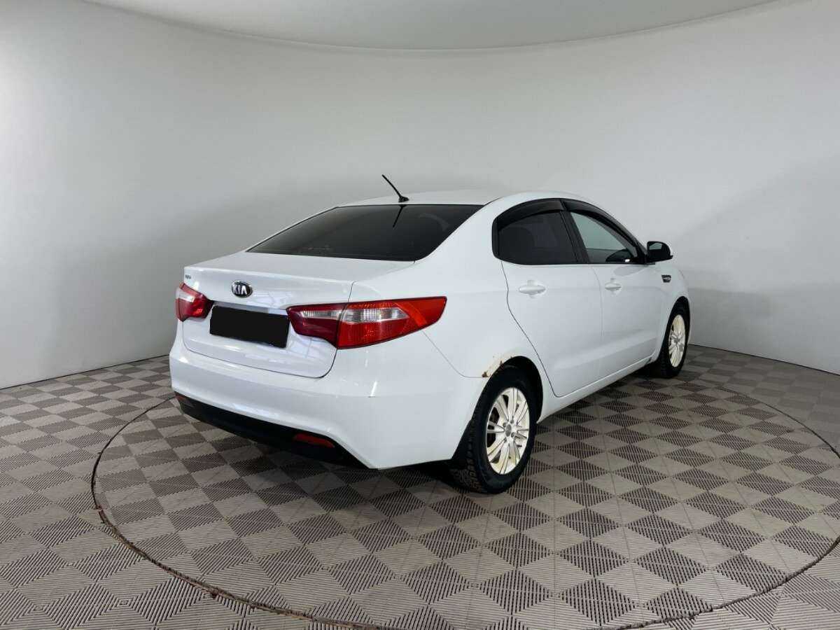 Kia Rio 5-speed, 2013 Фото №4