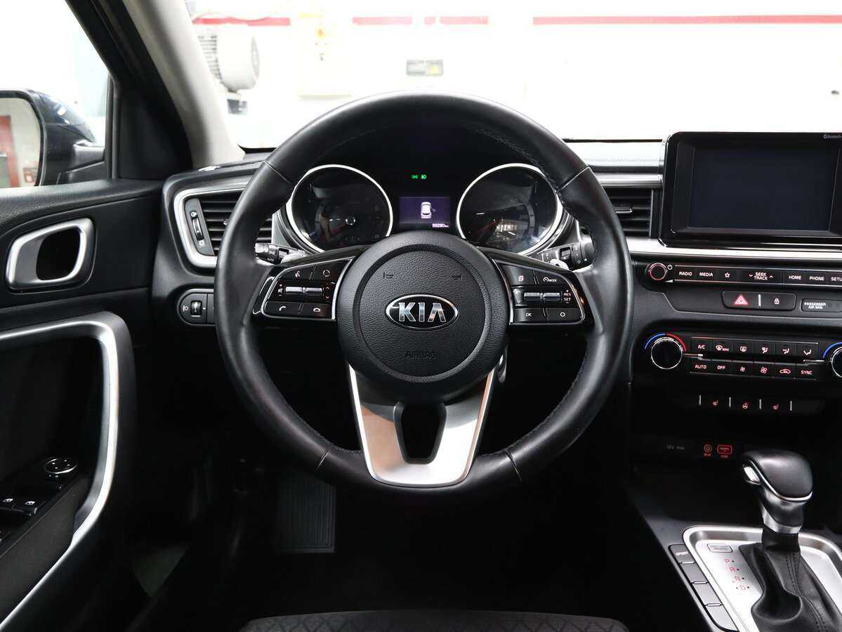 Kia Ceed, 2018 Фото №17