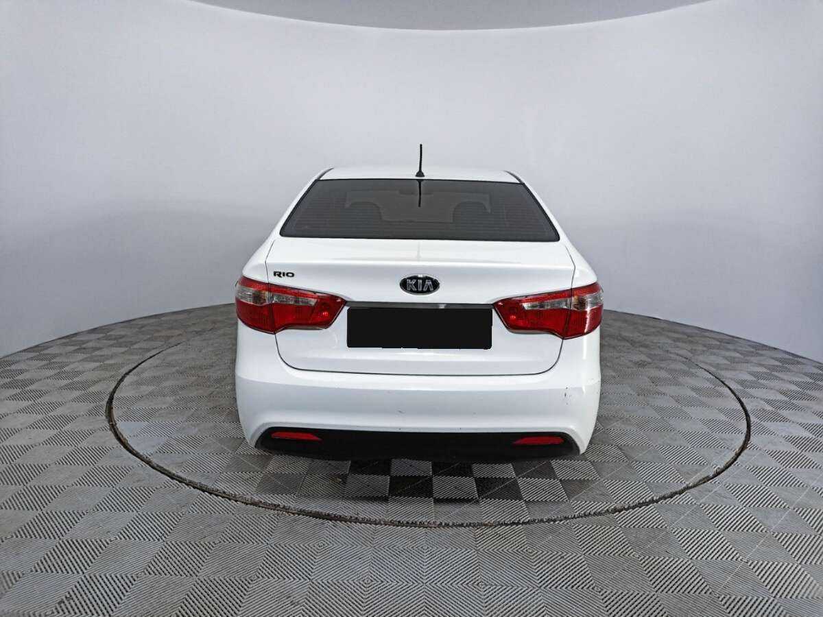 Kia Rio 5-speed, 2014 Фото №6
