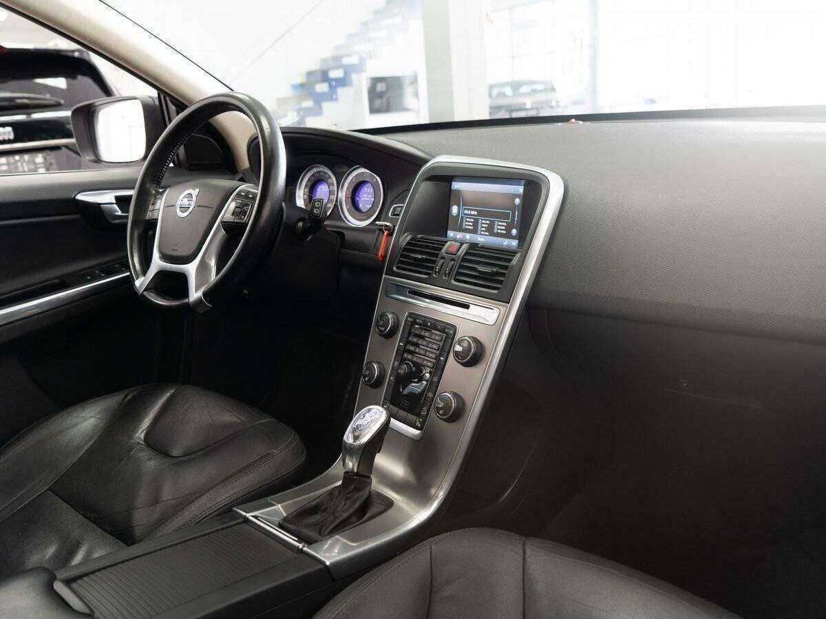 Volvo XC60, 2012 Фото №17