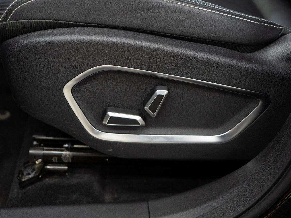 Geely Atlas Pro, 2022 Фото №16