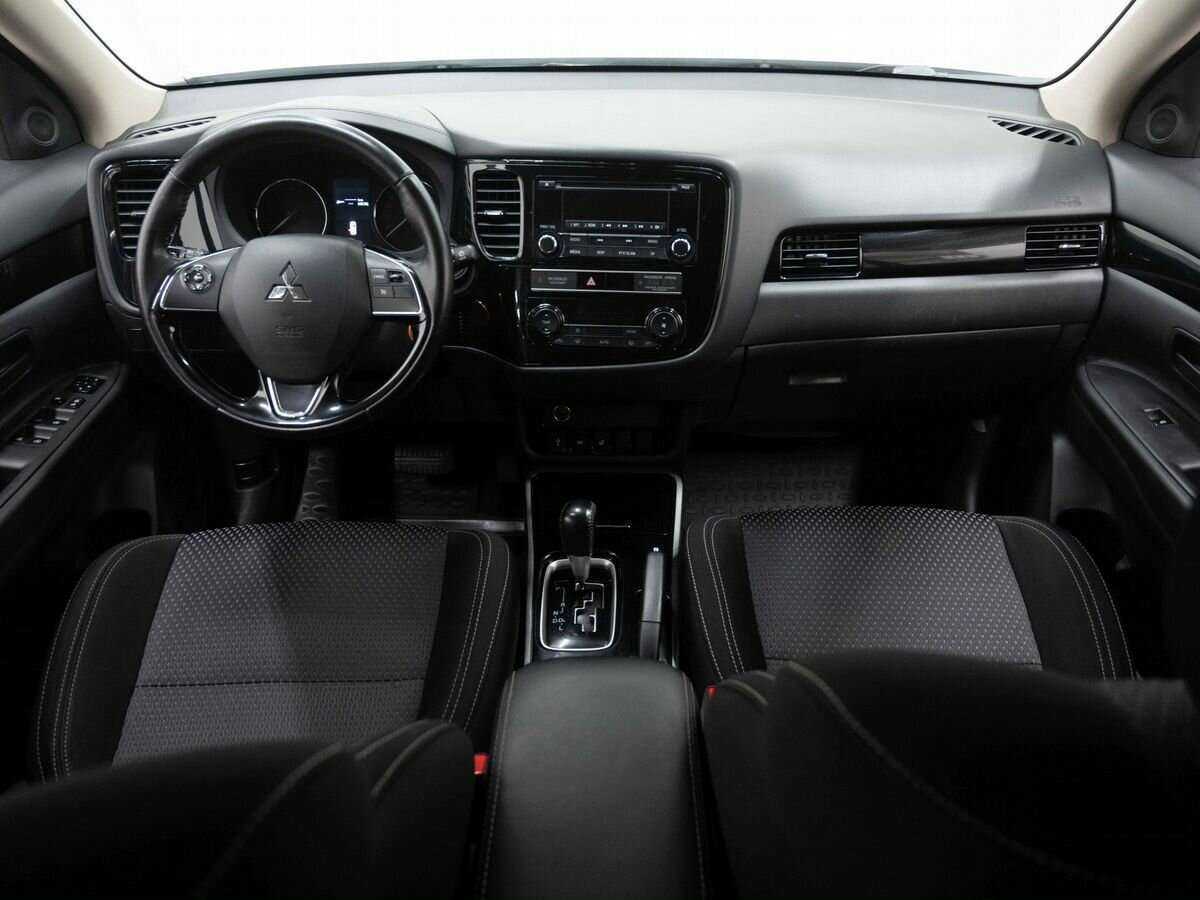 Mitsubishi Outlander, 2019 Фото №13