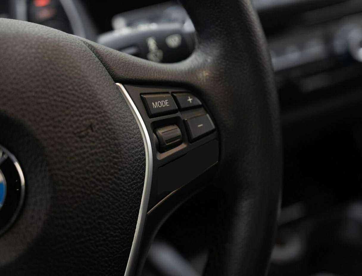 BMW 1 серии 118i, 2016 Фото №19