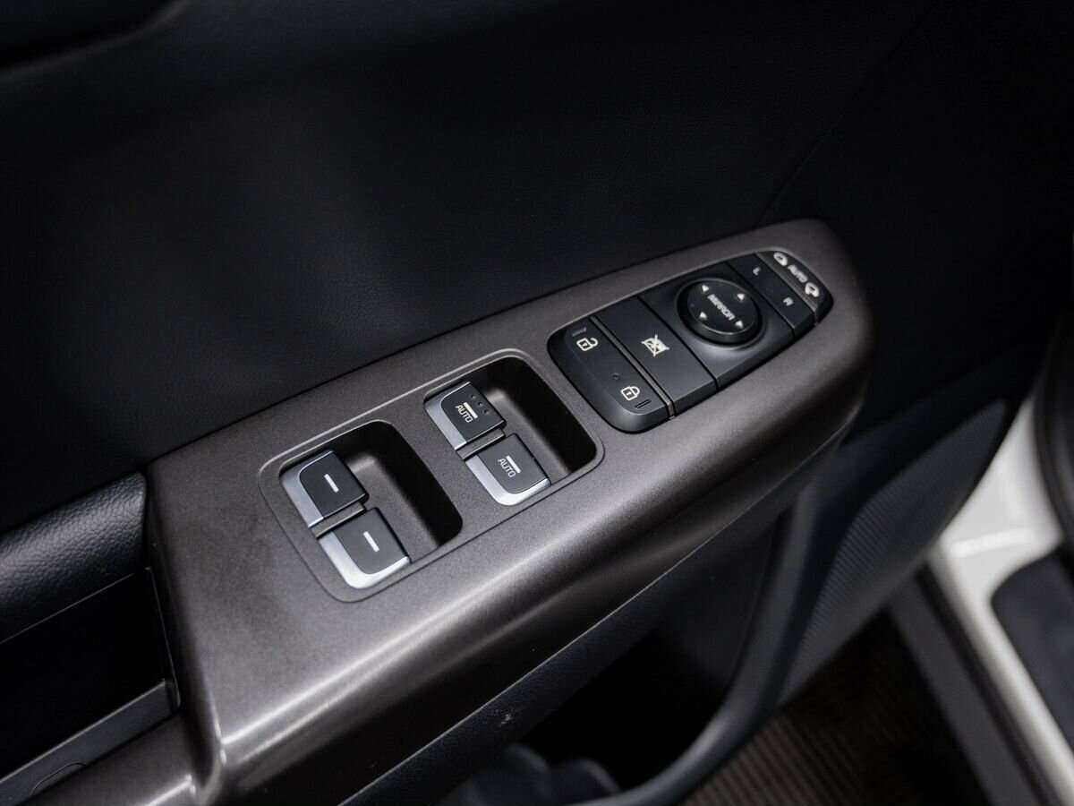 Kia Sportage, 2018 Фото №16