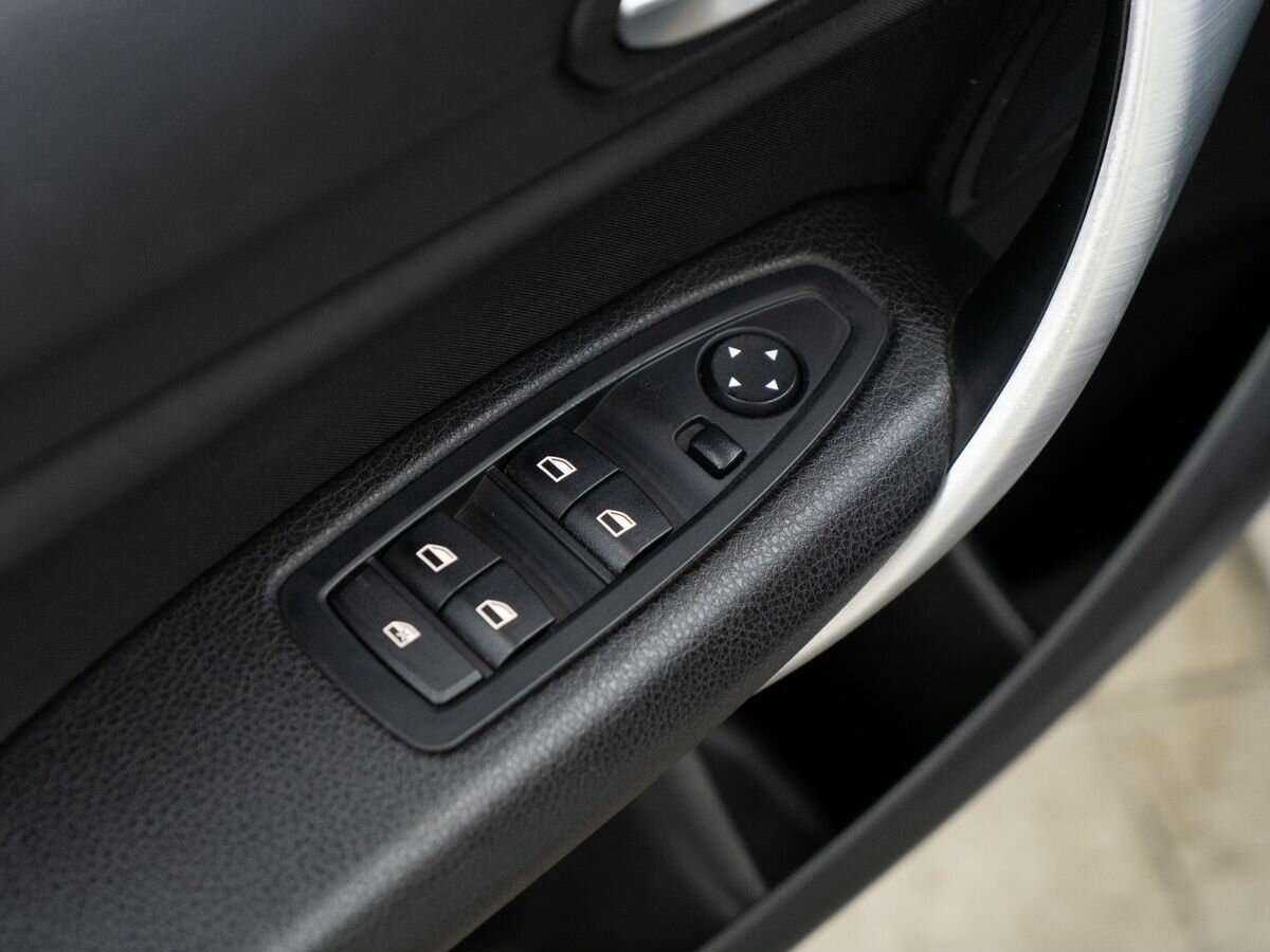 BMW 1 серии 116i, 2014 Фото №14