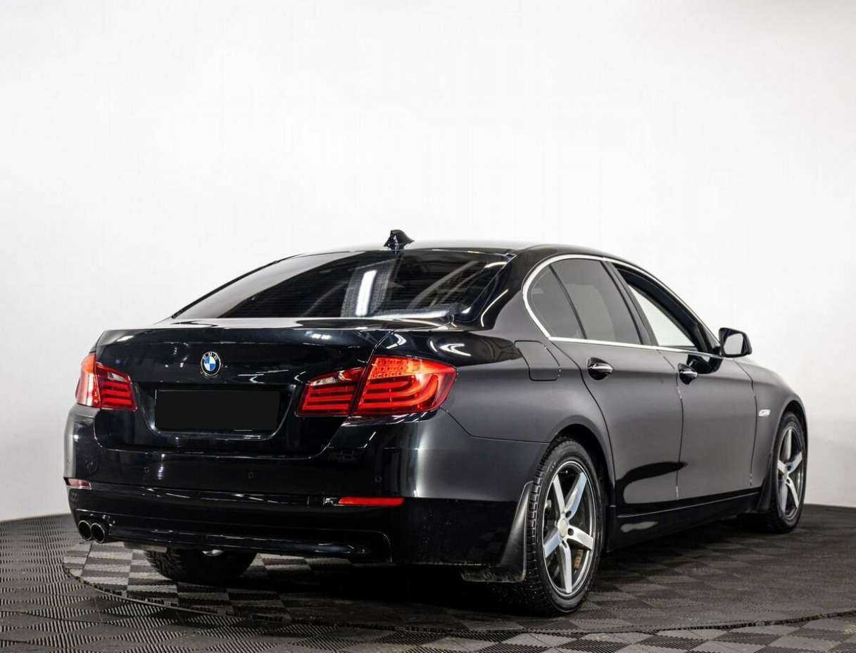 BMW 5 серии 520i, 2013 Фото №6