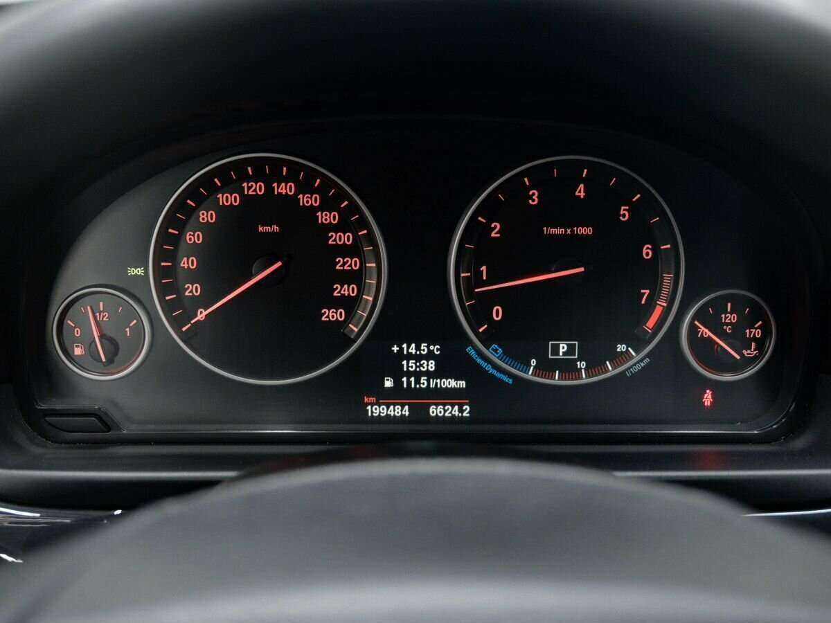 BMW 5 серии 520i, 2013 Фото №25