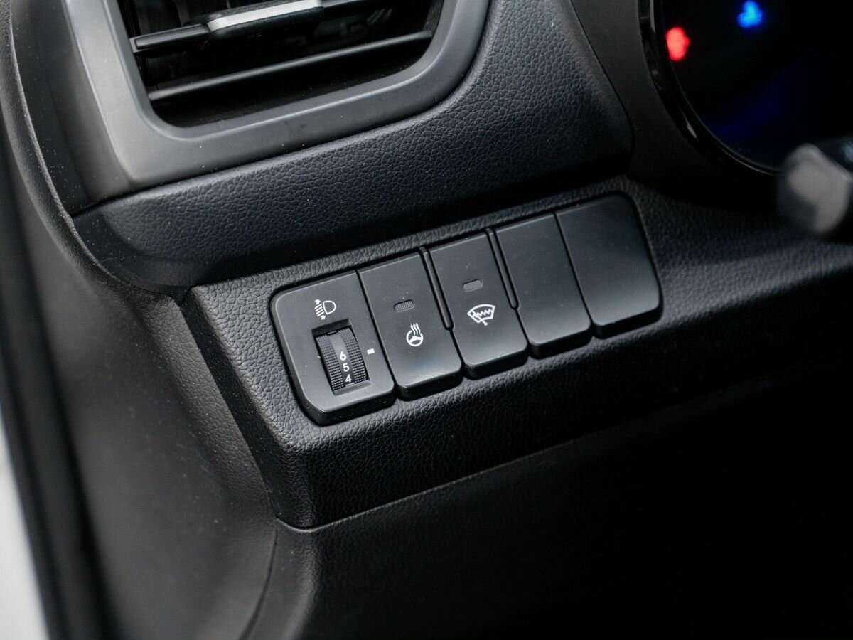 Kia Rio, 2017 Фото №16