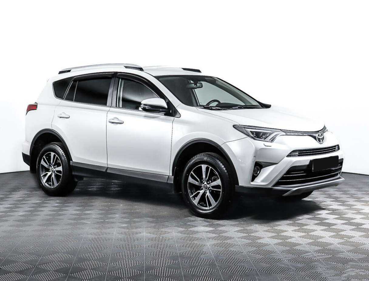 Toyota RAV4, 2019 - 119 238 км. | Фото №3