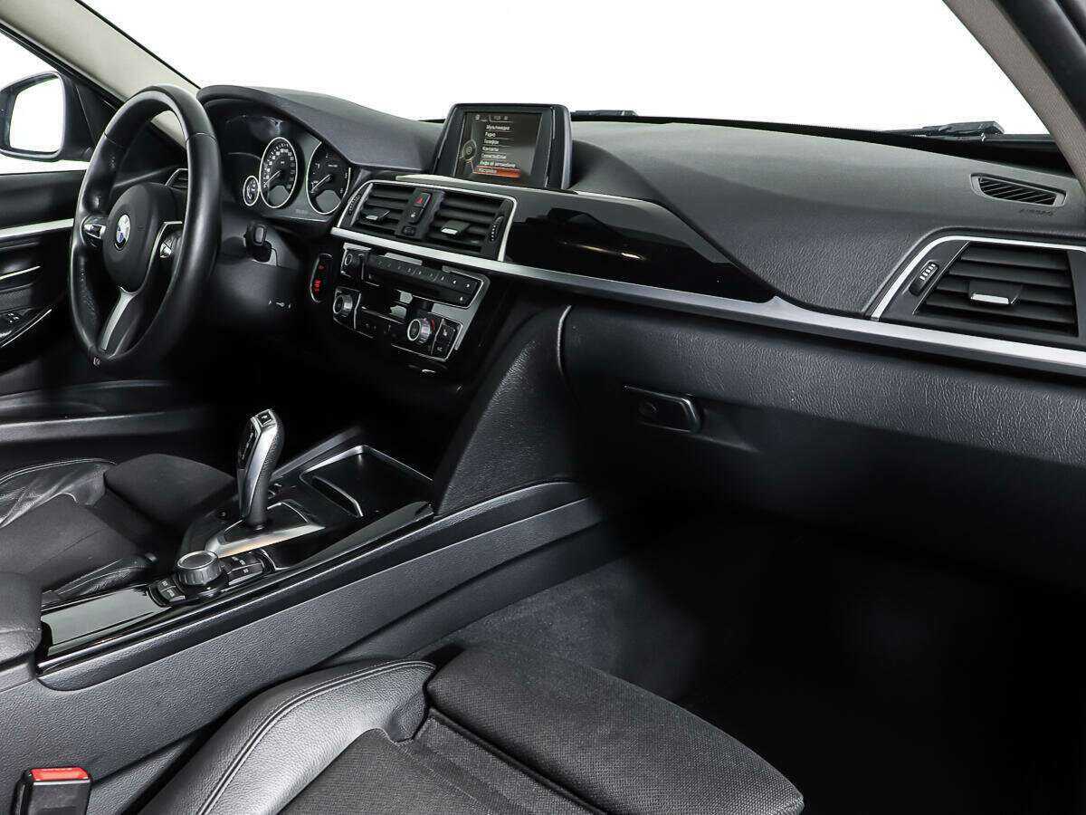BMW 3 серии 320d xDrive, 2016 Фото №9