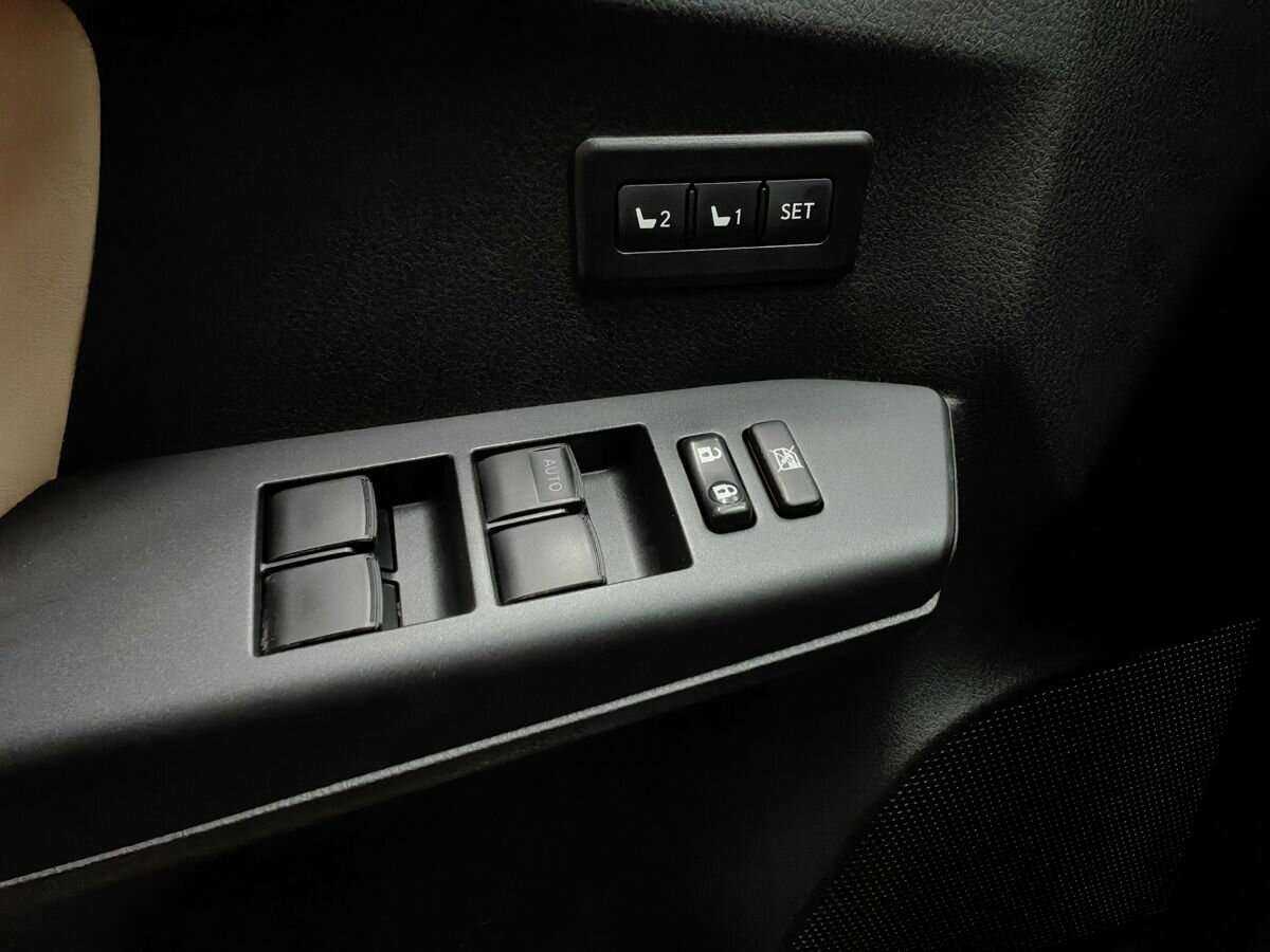 Toyota RAV4, 2017 Фото №19