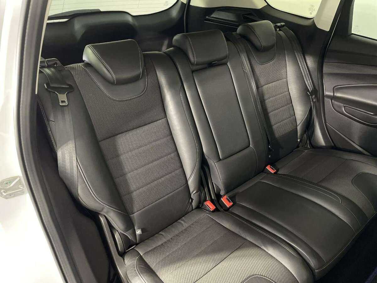 Ford Kuga, 2015 Фото №14