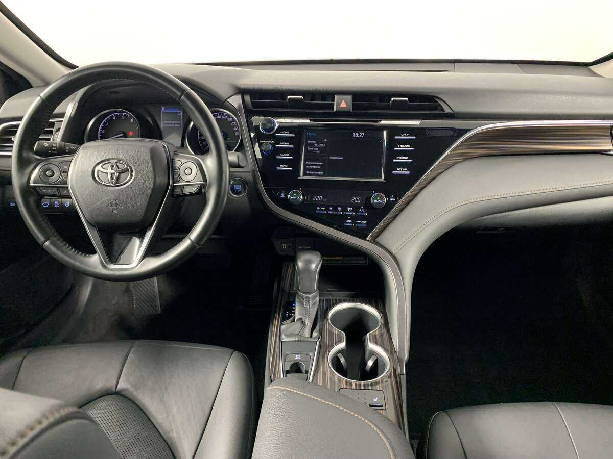 Toyota Camry, 2019 Фото №10