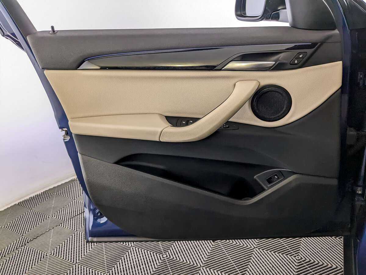 BMW X2 sDrive18i, 2020 Фото №15