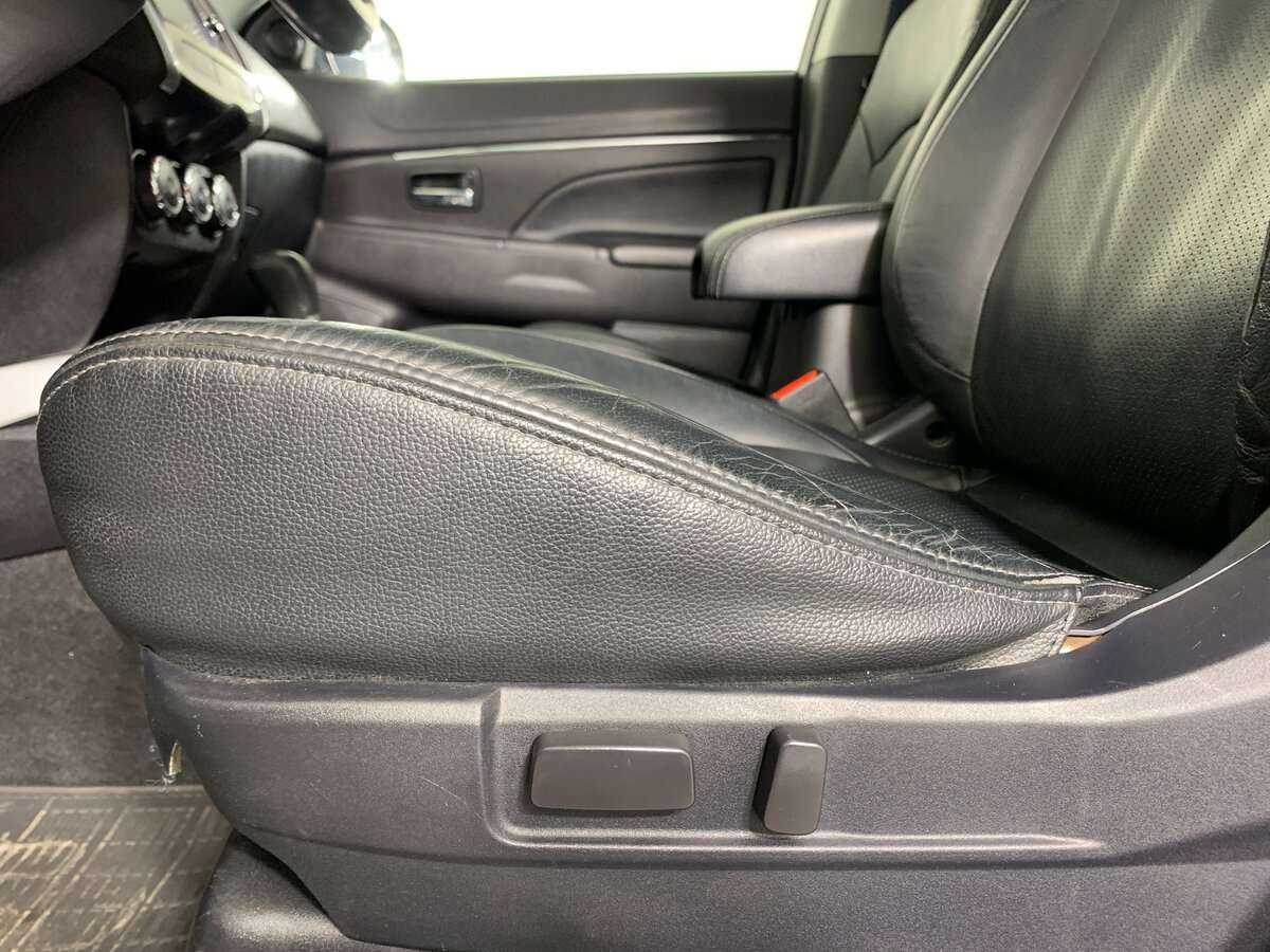 Mitsubishi ASX, 2012 Фото №17