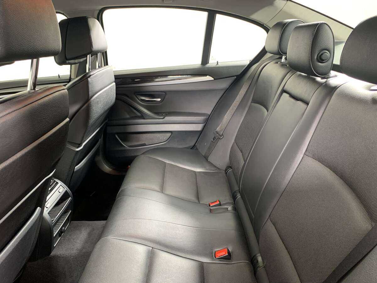 BMW 5 серии 530d, 2012 Фото №16