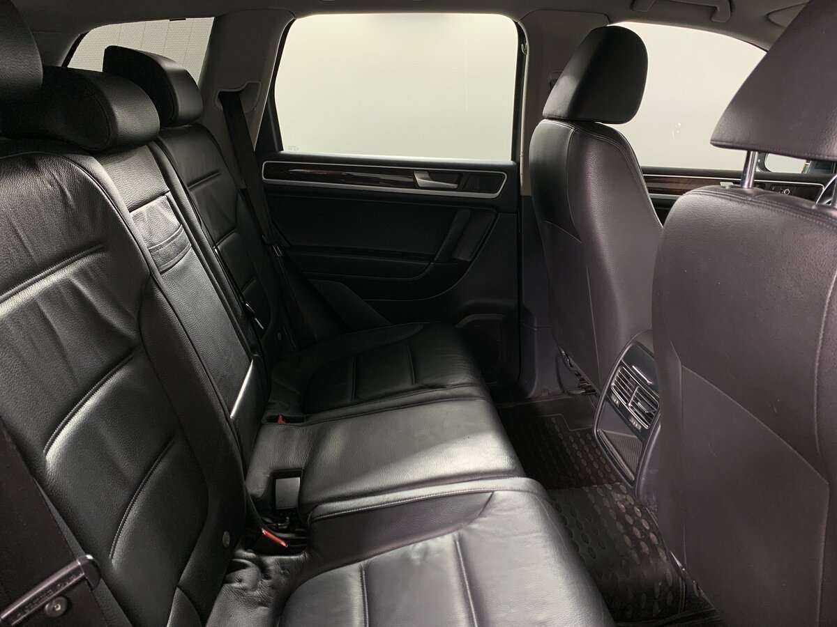 Volkswagen Touareg, 2012 Фото №16