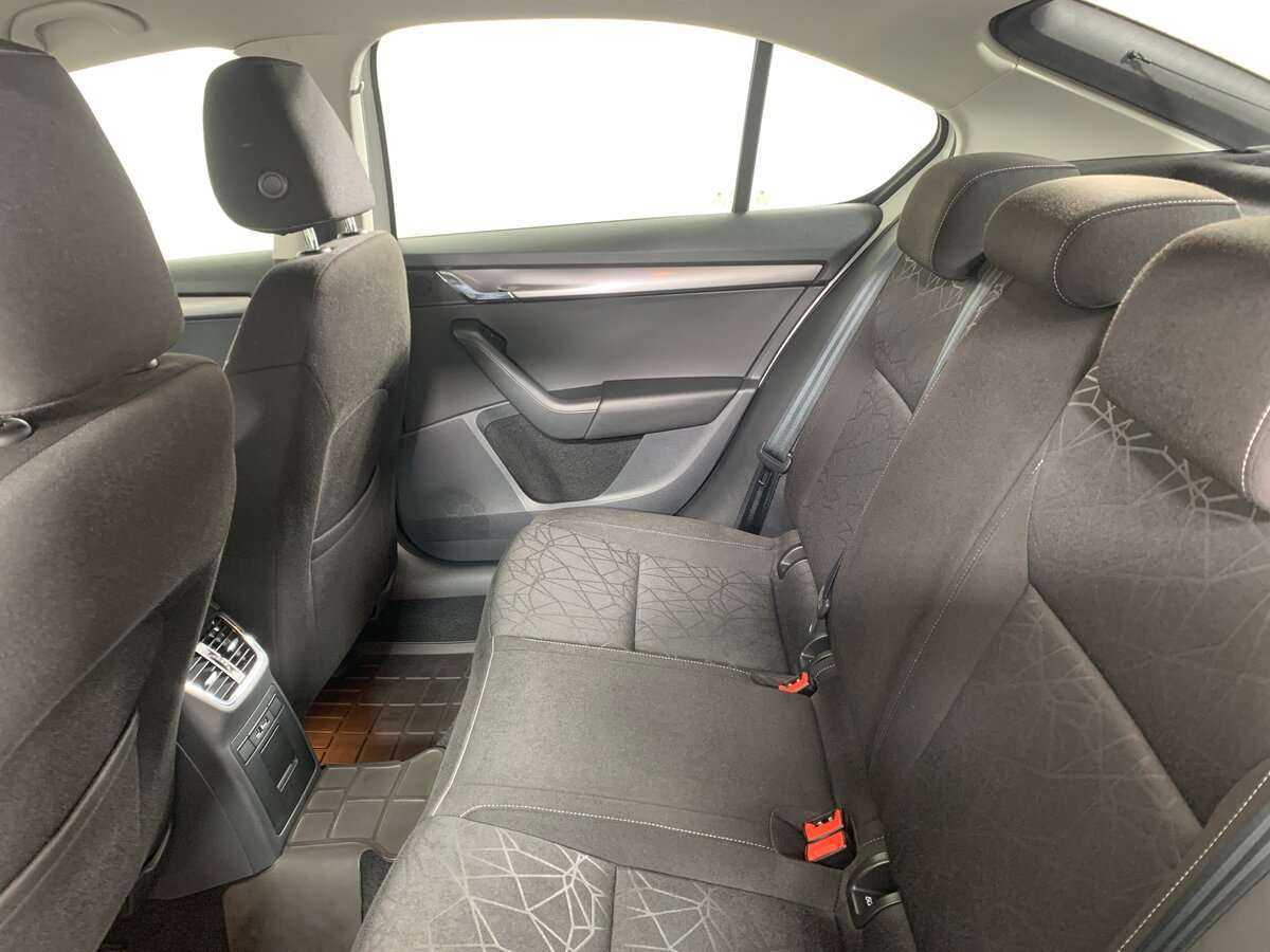 Skoda Octavia, 2019 Фото №16
