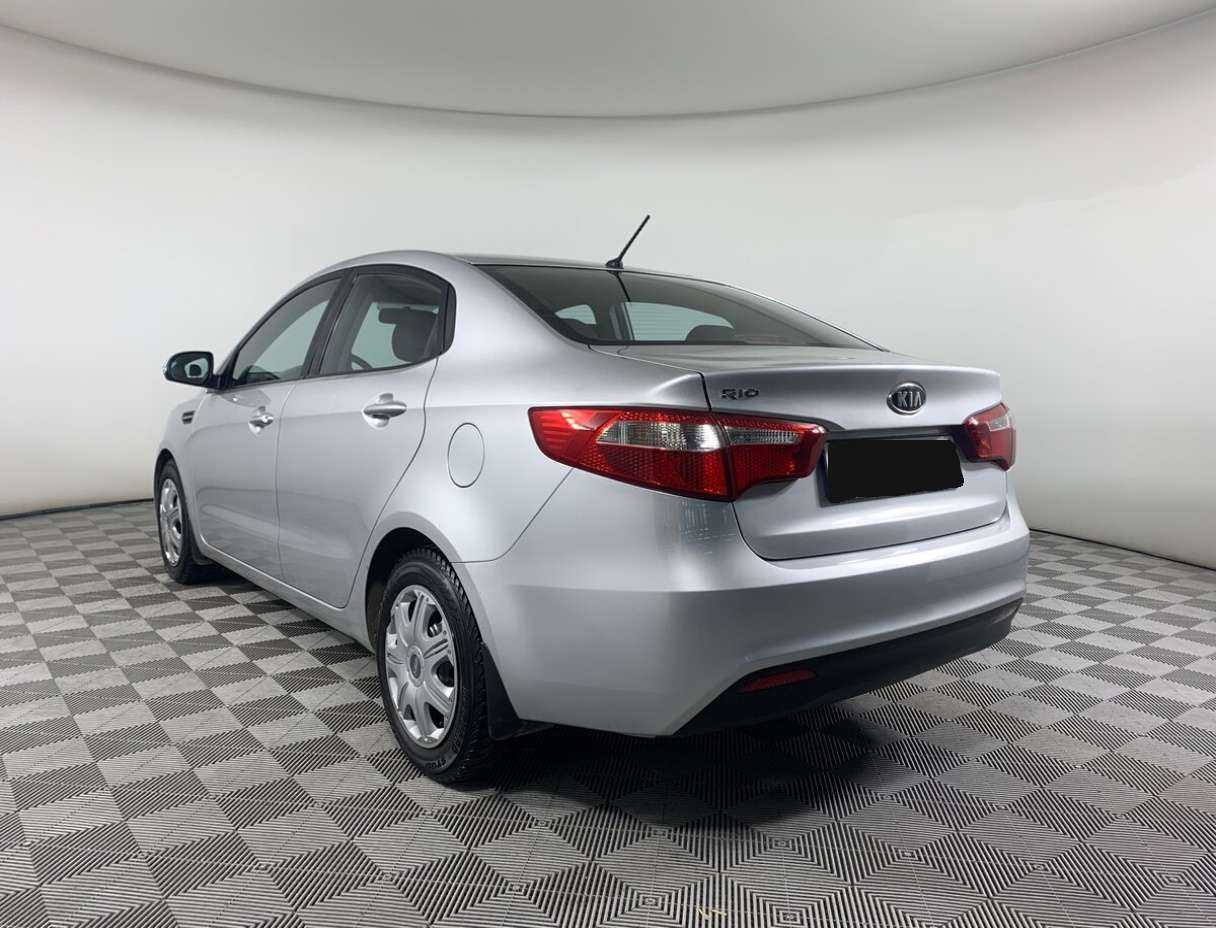 Kia Rio 5-speed, 2012 Фото №6