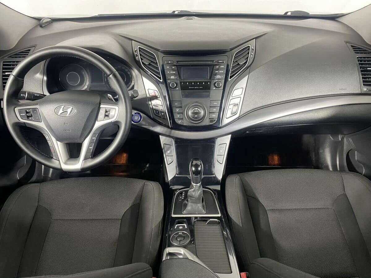 Hyundai i40, 2013 Фото №9
