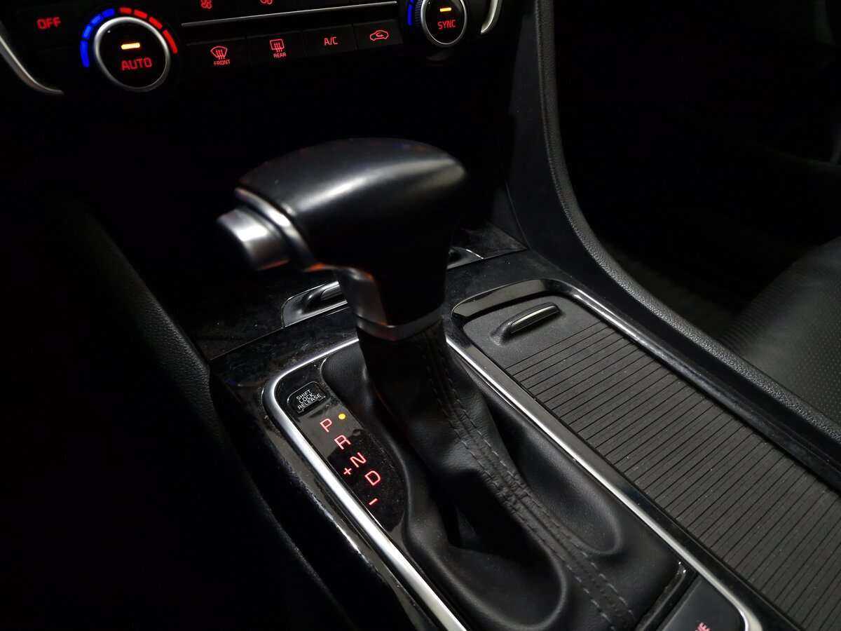 Kia Optima, 2018 Фото №14