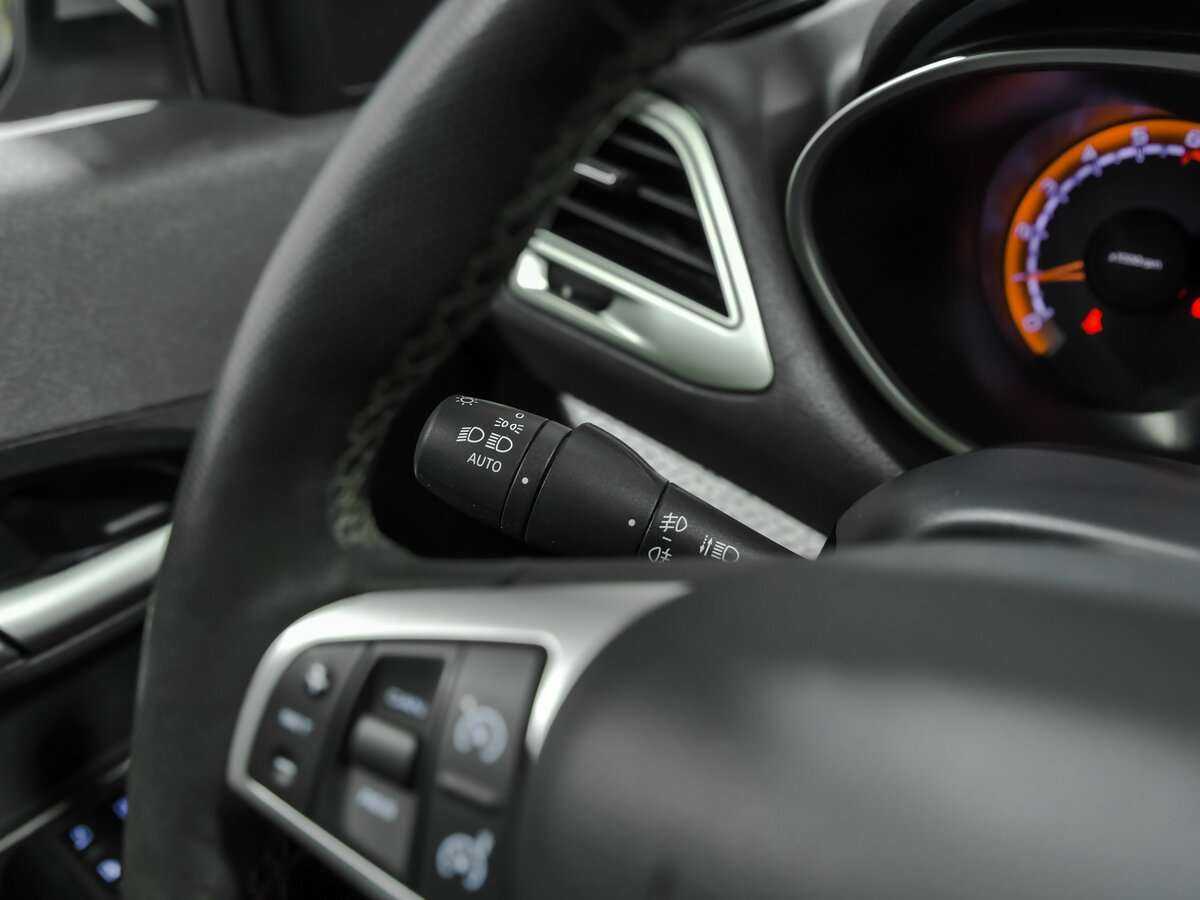 Lada (ВАЗ) Vesta SW, 2021 Фото №8