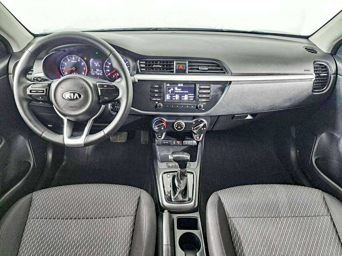 Kia Rio, 2017 Фото №12