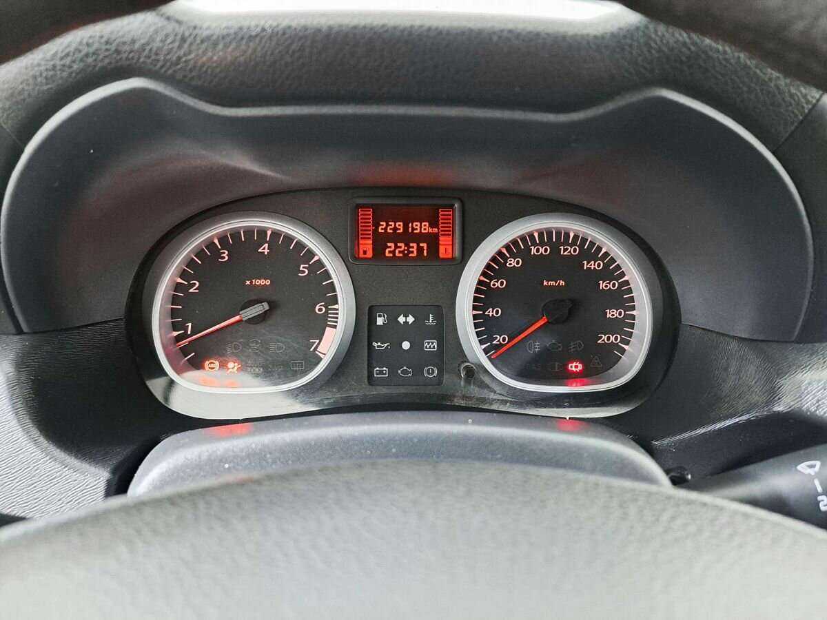 Renault Duster, 2012 Фото №11