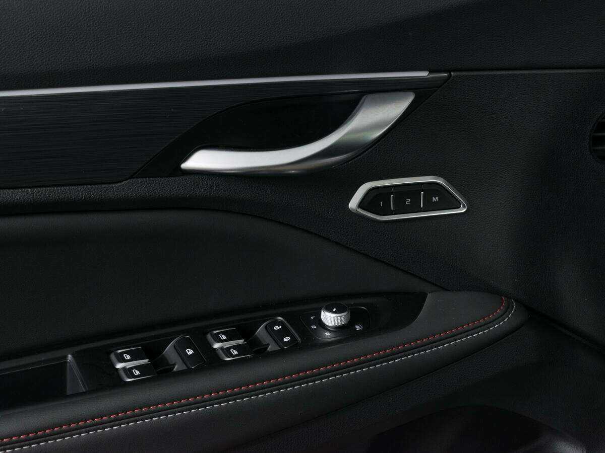 Geely Tugella, 2022 Фото №16