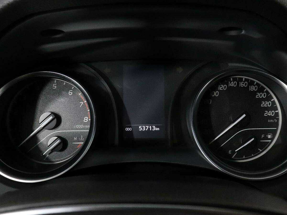 Toyota Camry, 2019 Фото №9