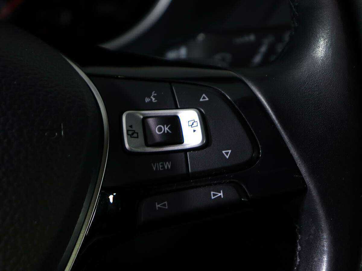 Volkswagen Tiguan, 2020 Фото №18