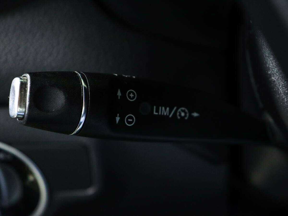 Mercedes-Benz CLA 250, 2014 Фото №20