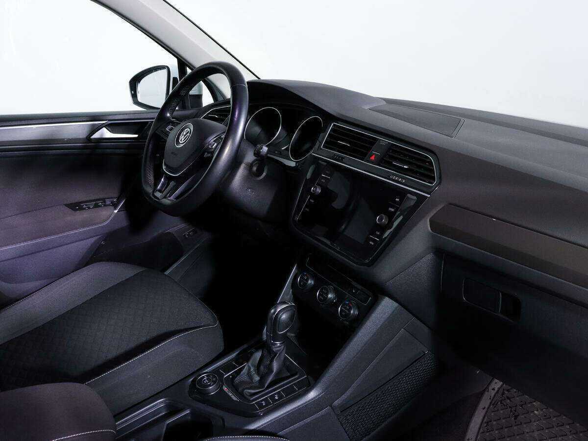 Volkswagen Tiguan, 2018 - 107 000 км. | Фото №8