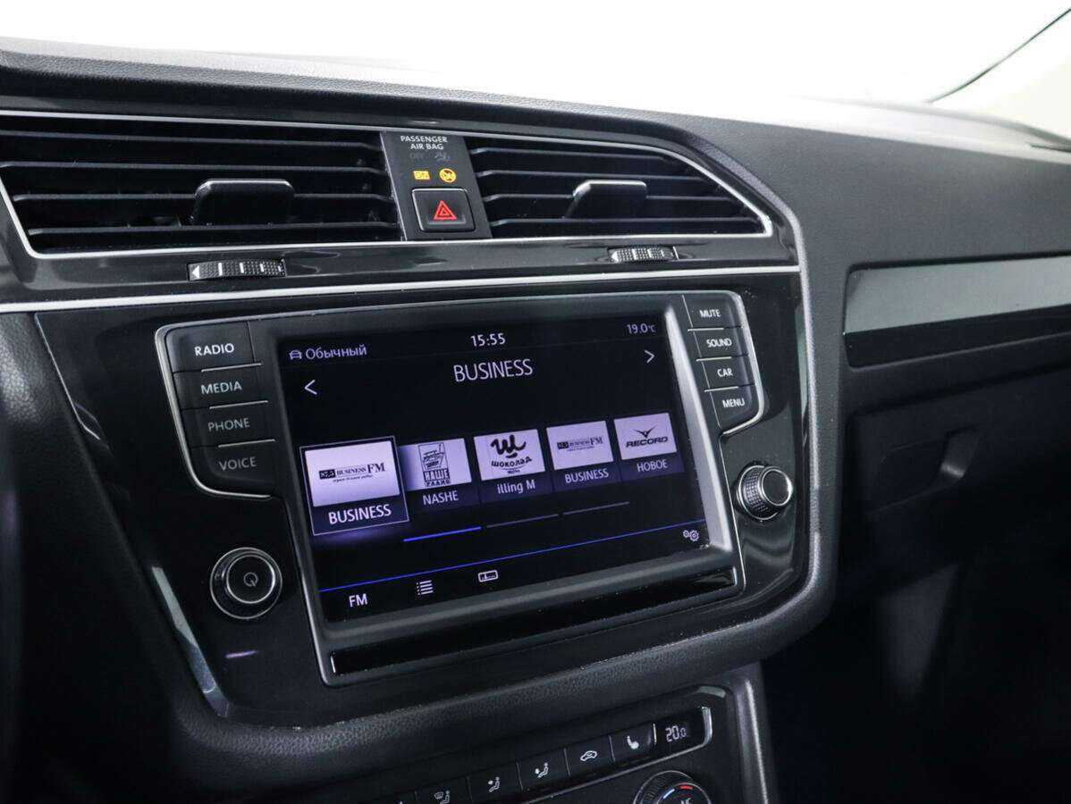 Volkswagen Tiguan, 2017 Фото №16