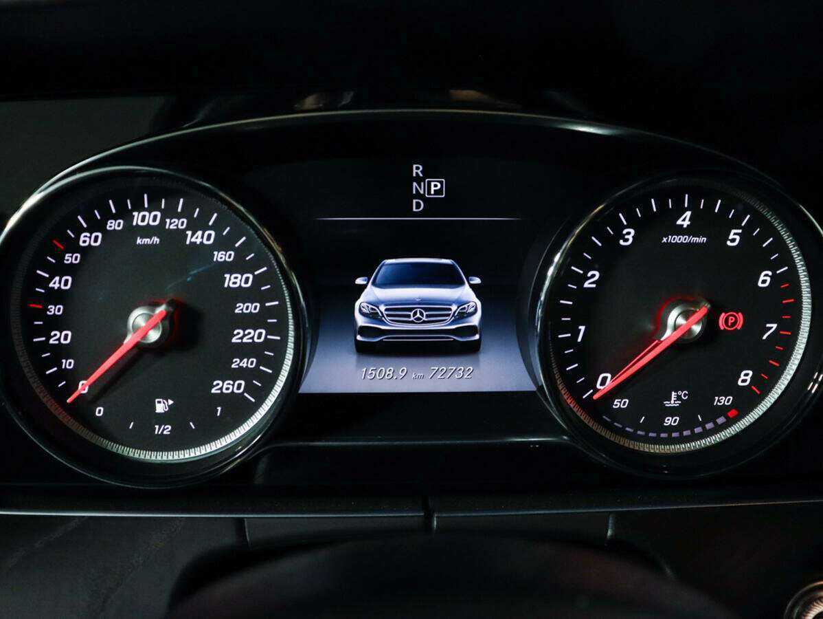 Mercedes-Benz E-Класс 200, 2016 - 72 730 км. | Фото №8