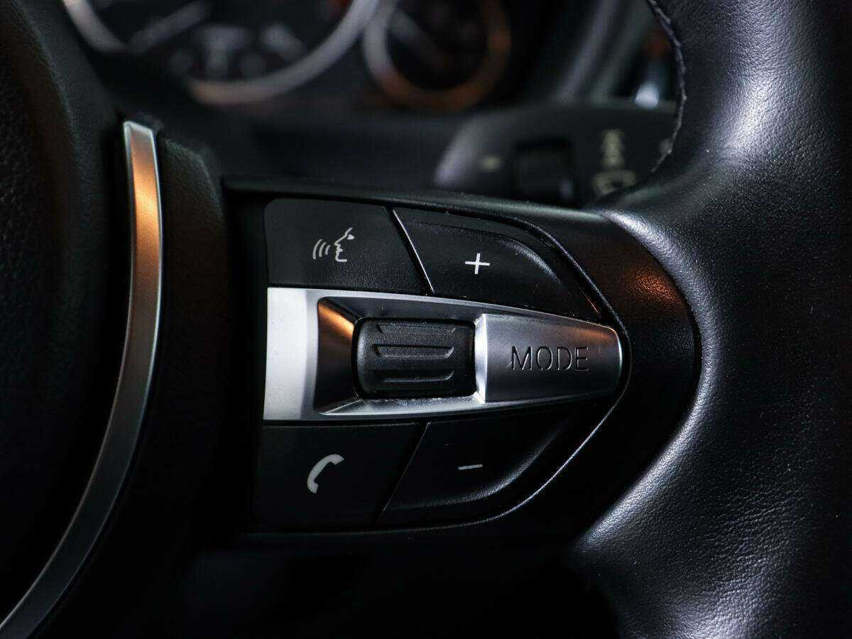 BMW 3 серии 320i xDrive, 2014 Фото №17