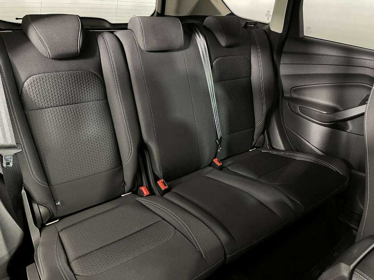 Ford Kuga, 2017 Фото №15