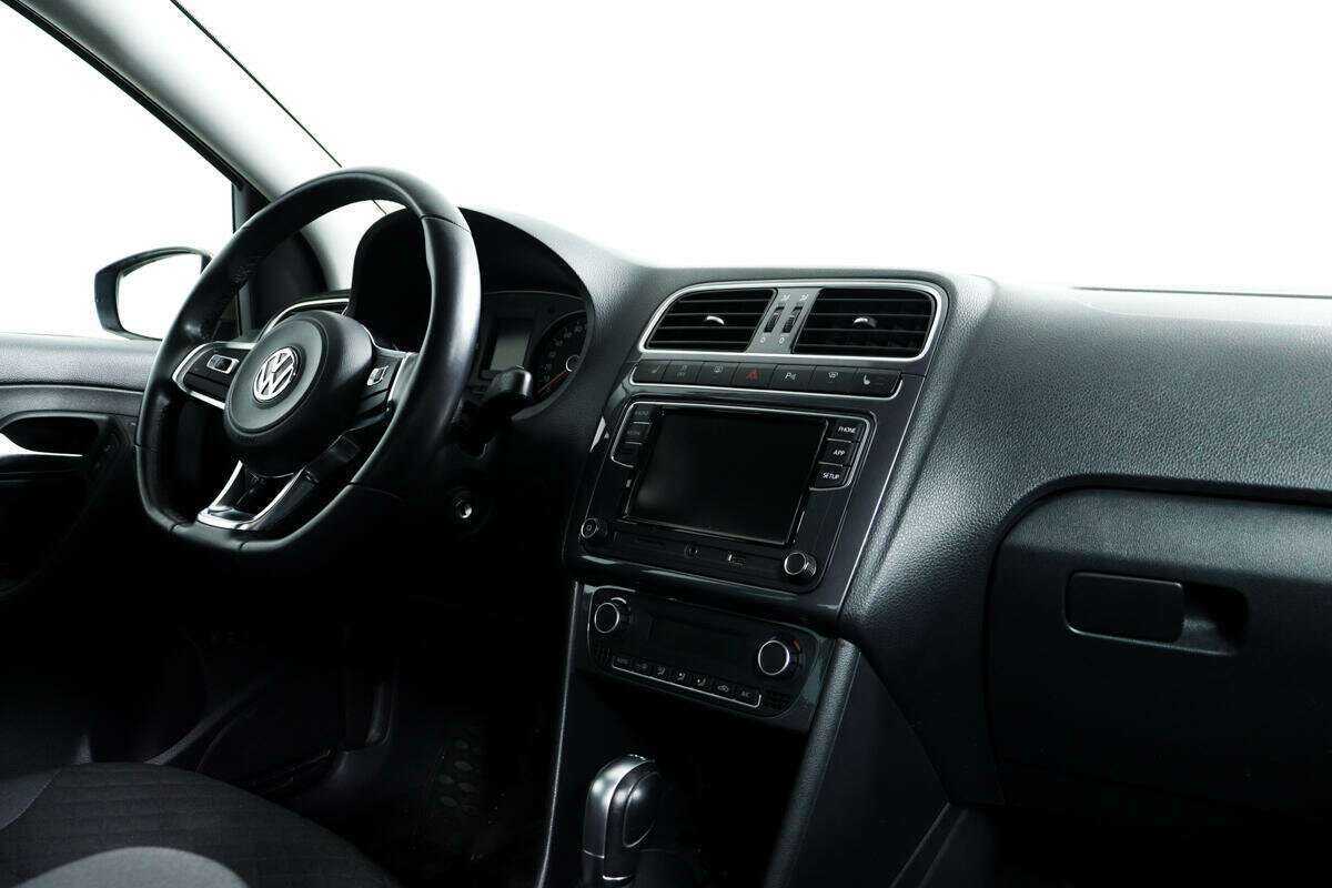 Volkswagen Polo, 2019 Фото №9