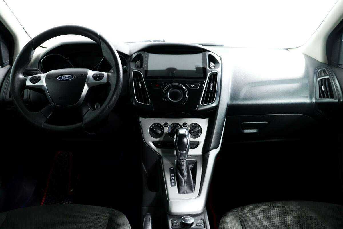 Ford Focus, 2012 Фото №11