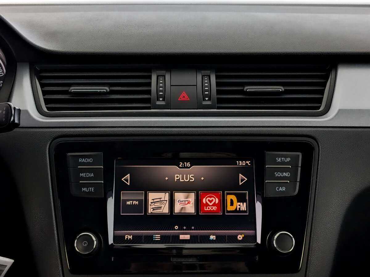 Skoda Rapid, 2017 Фото №13