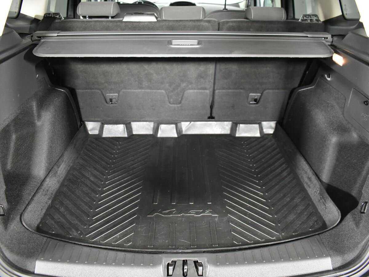 Ford Kuga, 2017 Фото №17